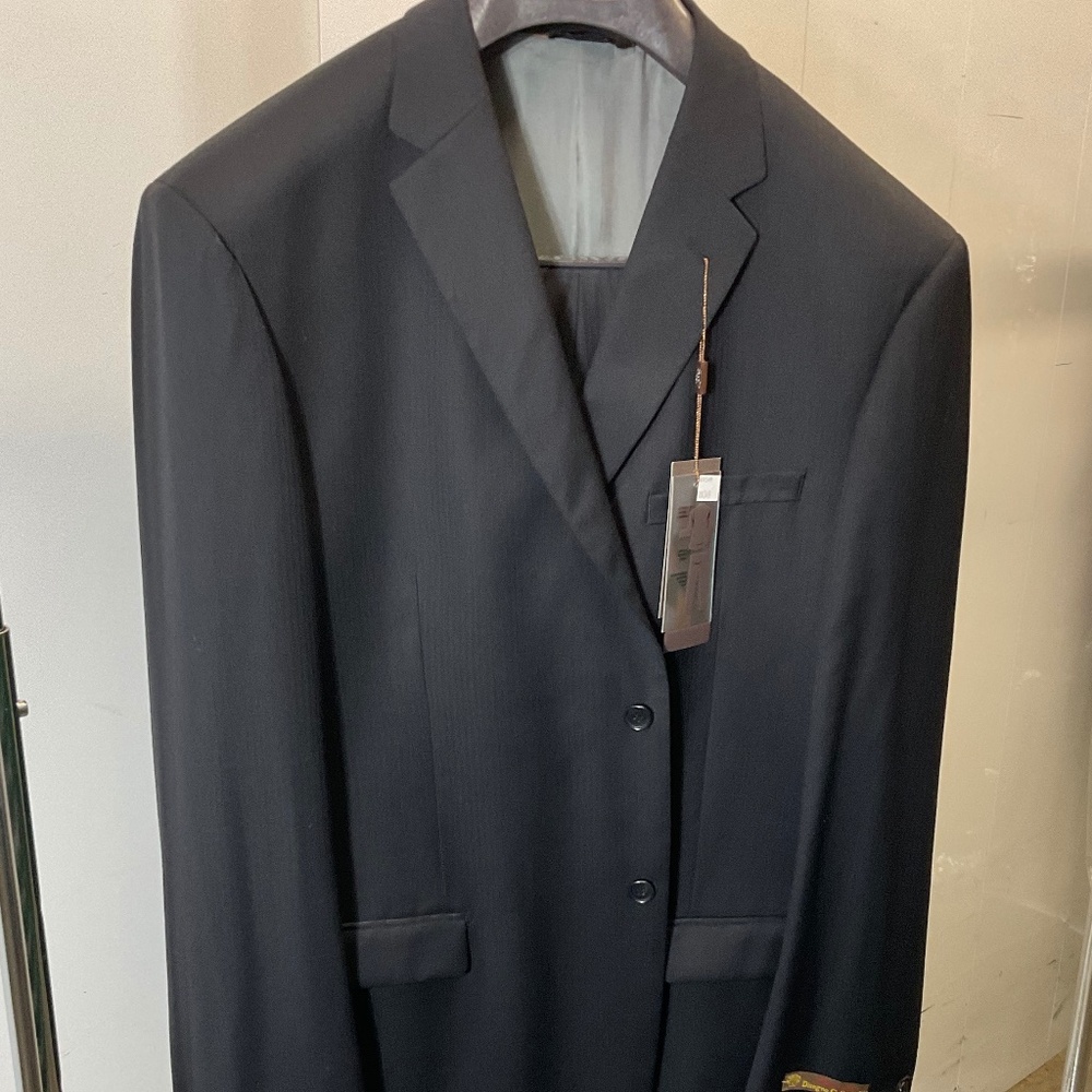 Black suit by Prontomoda size 50 long